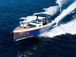 Fjord_38_xpress_Exterior_001-0019