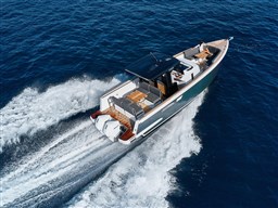 Fjord_38_xpress_Exterior_008-0027