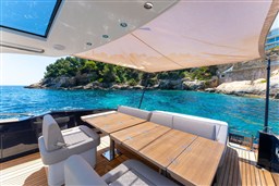 Austin Parker 44 Ibiza  (38)