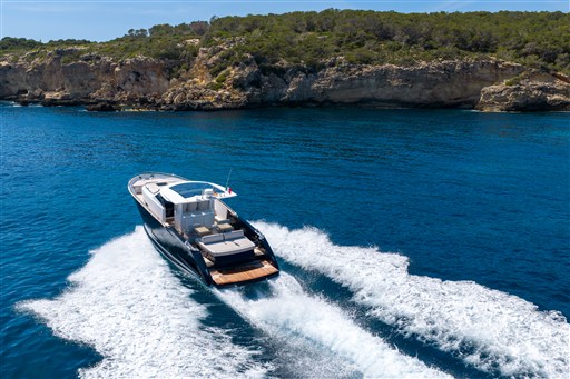 Austin Parker 44 Ibiza  (2)