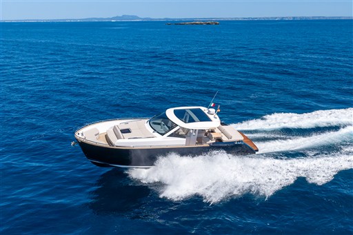 Austin Parker 44 Ibiza  (5)