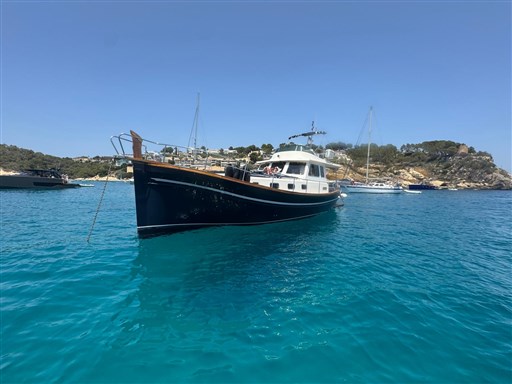 PHOTO-2025-09-01-11-34-42 2.jpg