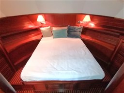 Menorquin 160 (2018) 