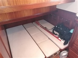 Menorquin 160 (2017) 