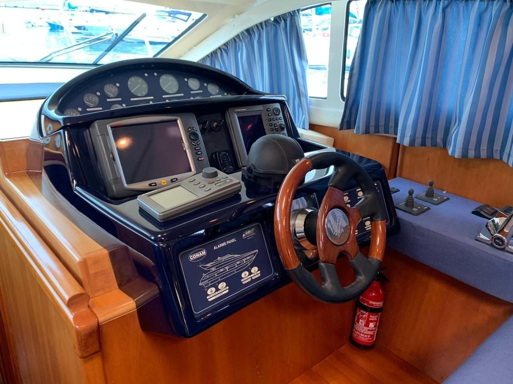 Conam 60 Wide Body - Charter Pontine