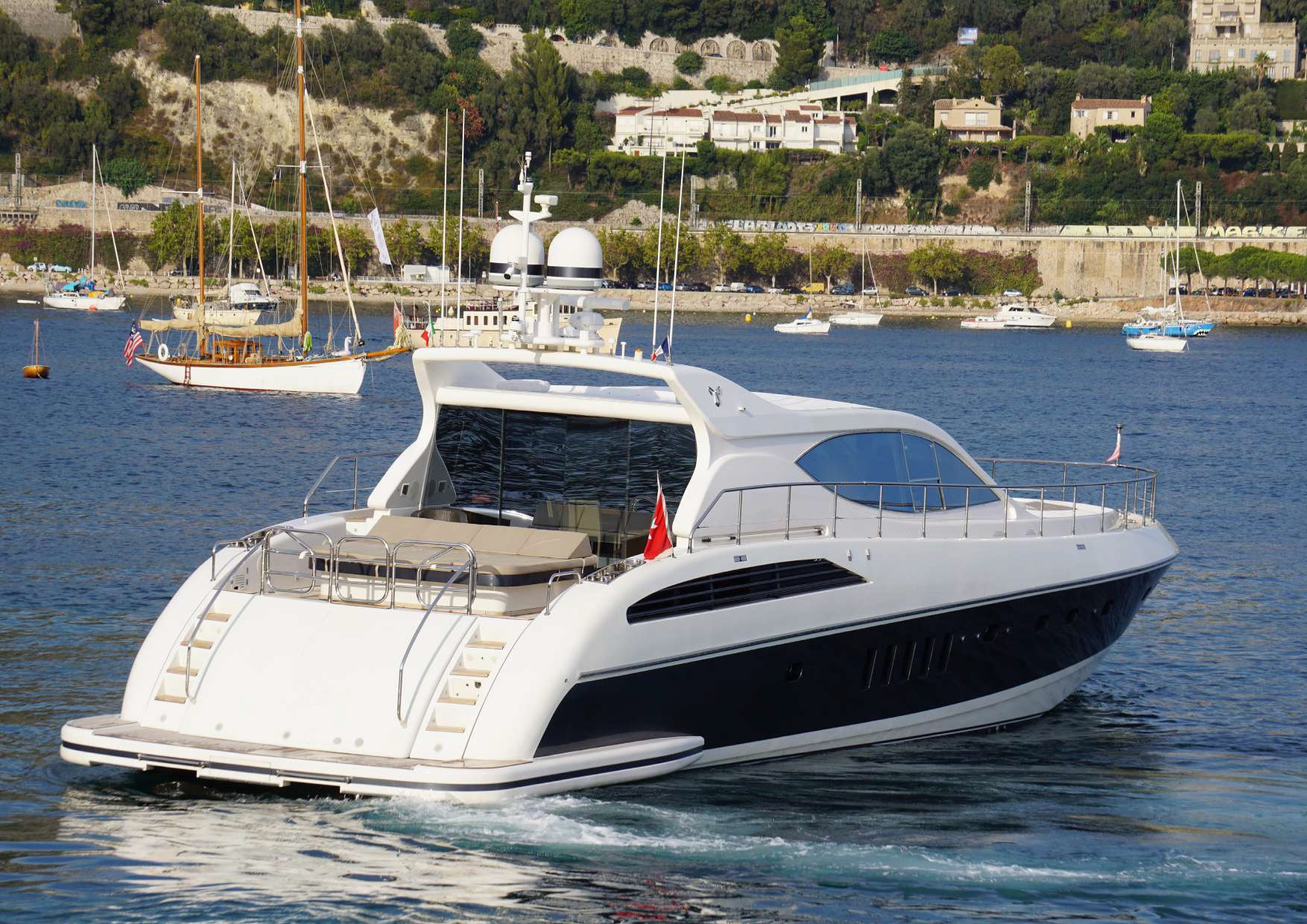 Arno Leopard 24 - Charter Pontine