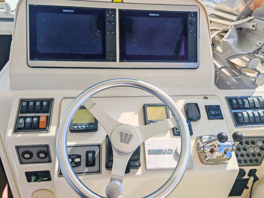 Wellcraft Marine Coastal 360