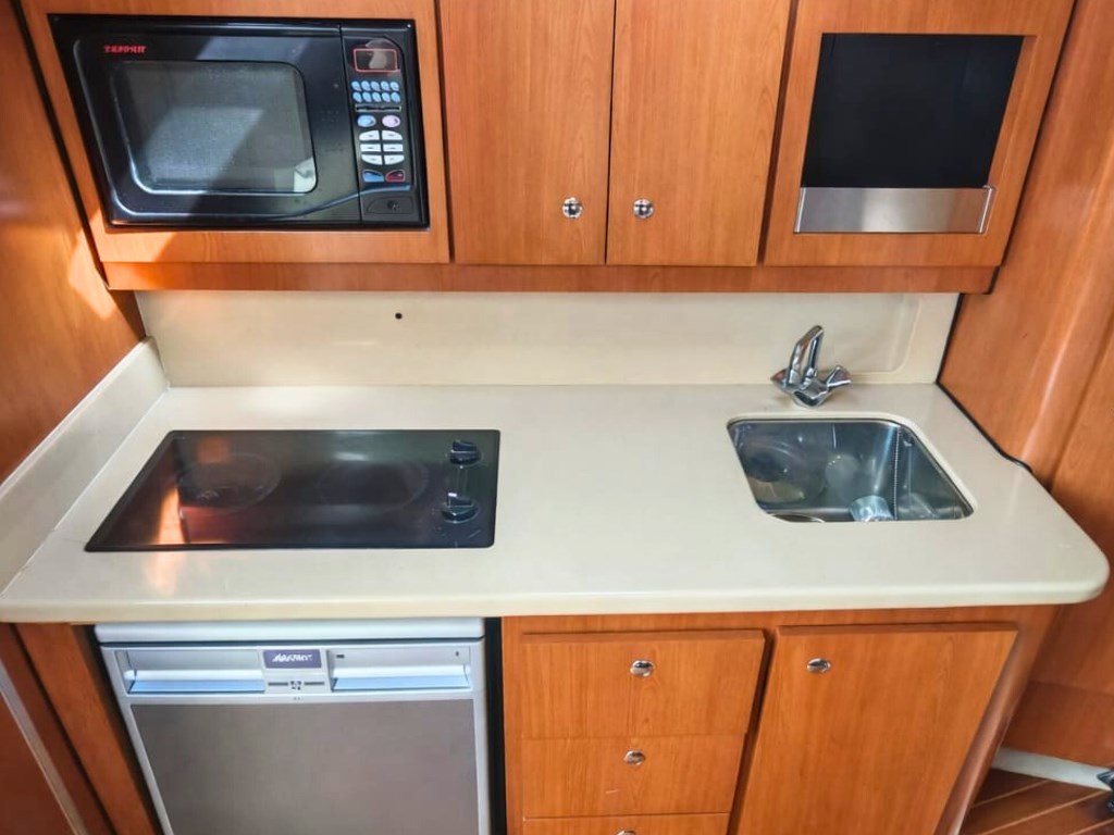 Wellcraft Marine Coastal 360