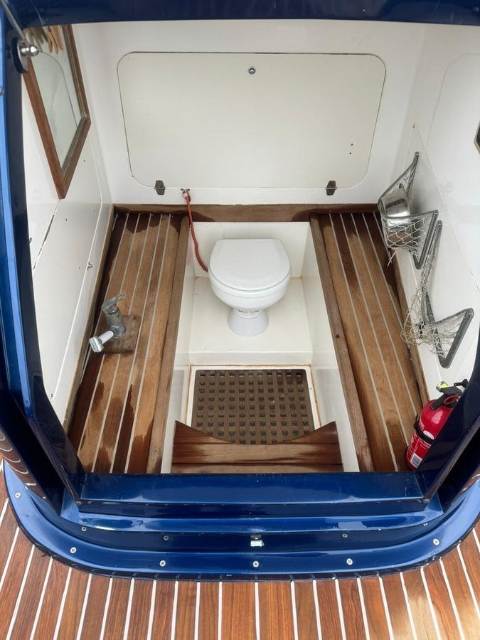 Sea Water Convertible 430
