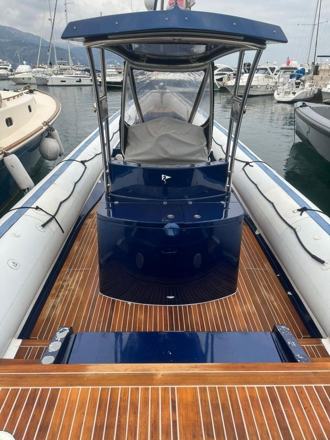 Sea Water Convertible 430