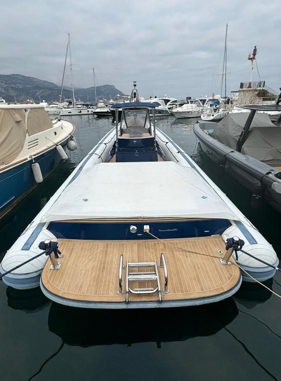 Sea Water Convertible 430
