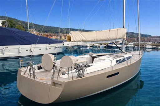 Hanse 630 E