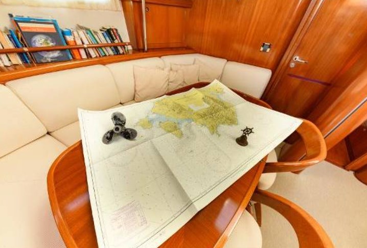 Beneteau 57