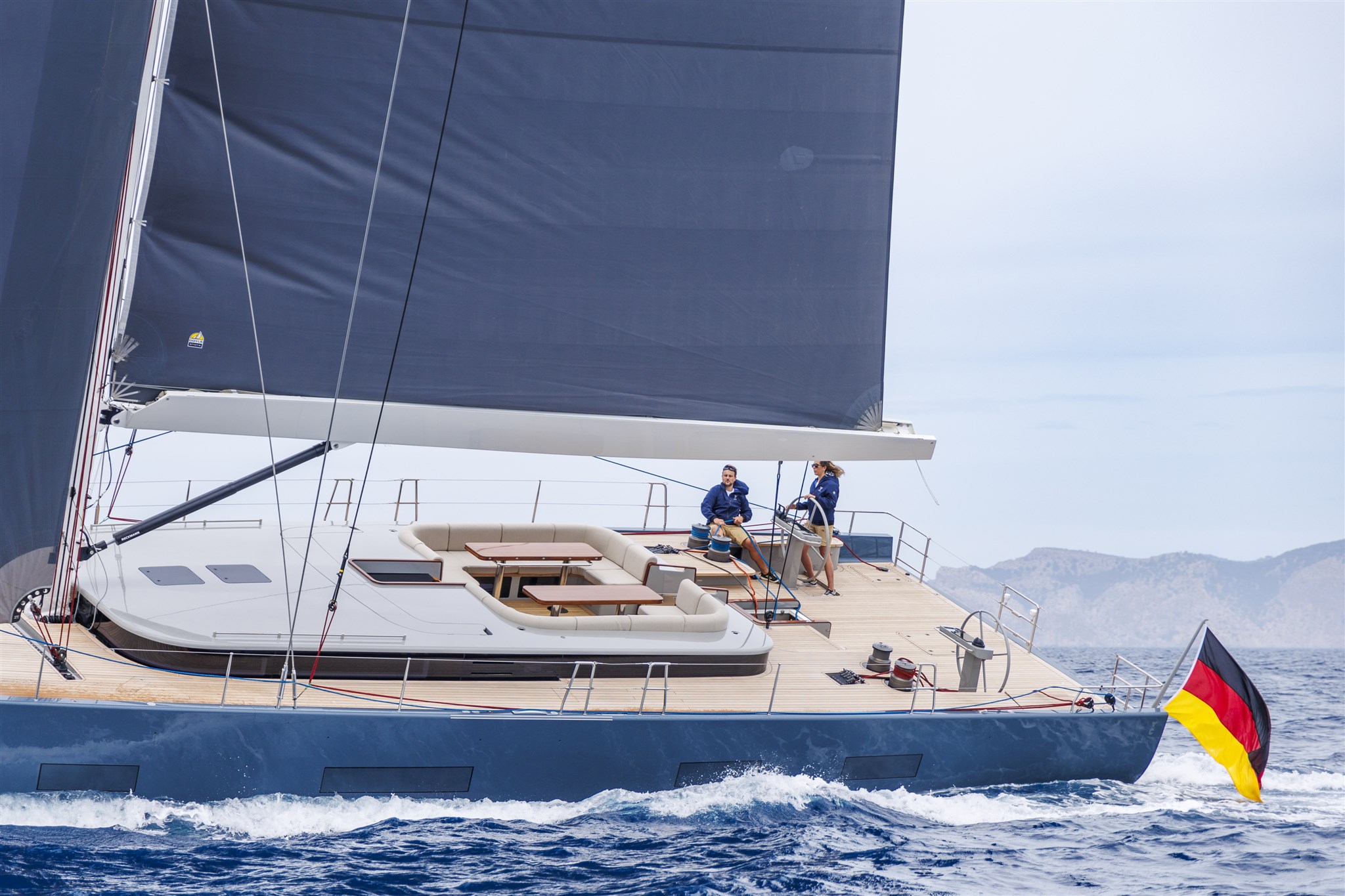 Yyachts Y8