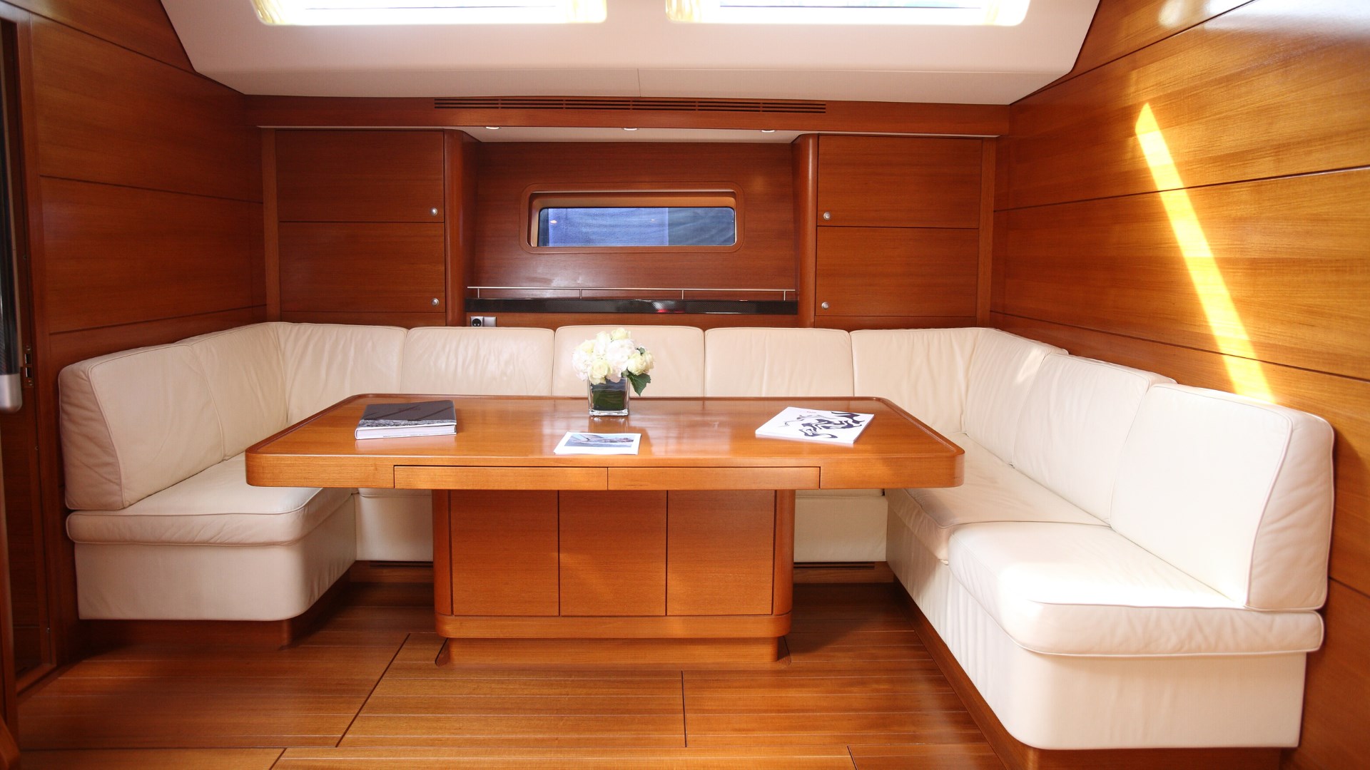 Nautor Swan Swan 90-703 Berenice Cube