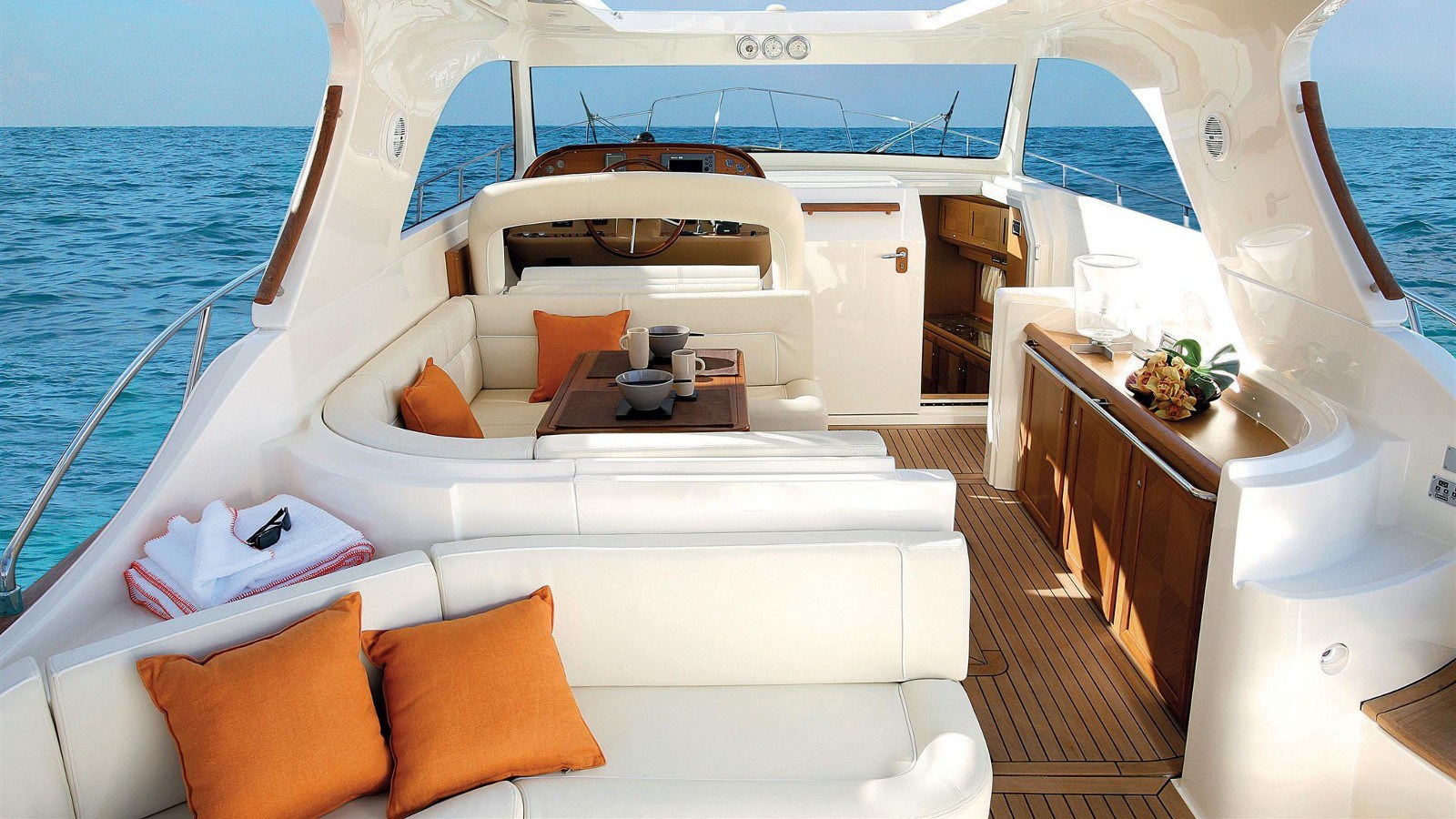 Mochi Craft Dolphin 44