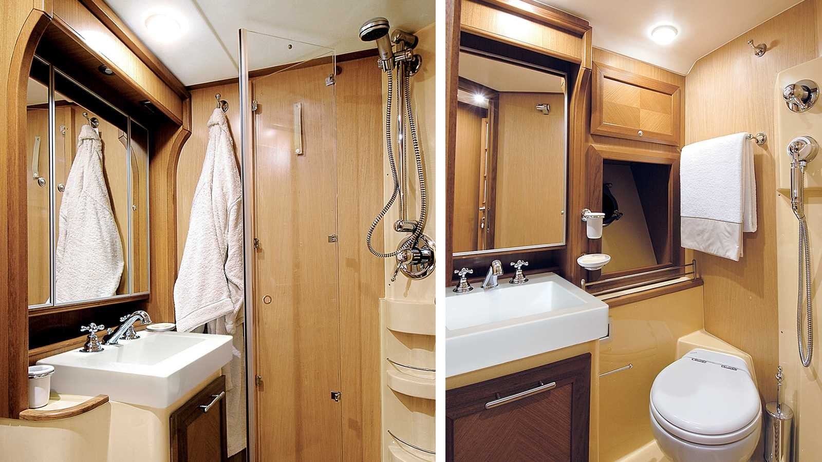 Mochi Craft Dolphin 44