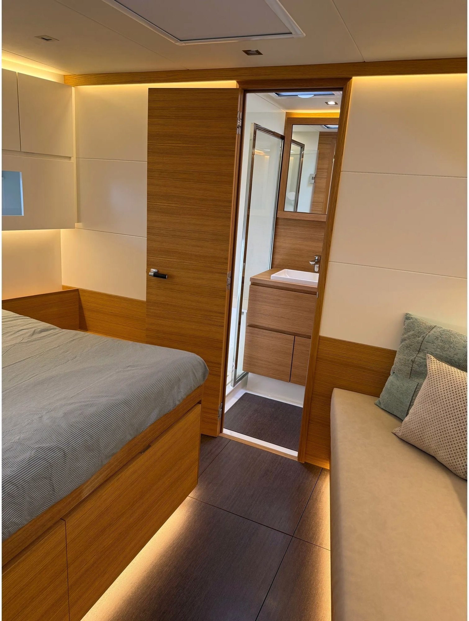 Solaris 60