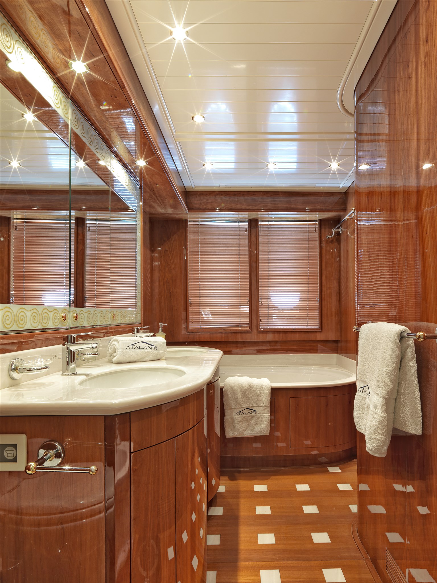 Guy Couach M/y Atalanti