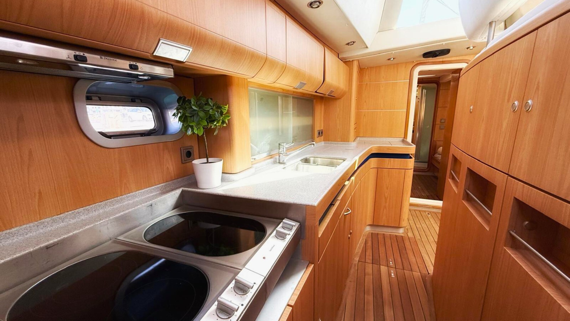Distancia Innovative Yachts Gmbh Distancia 60