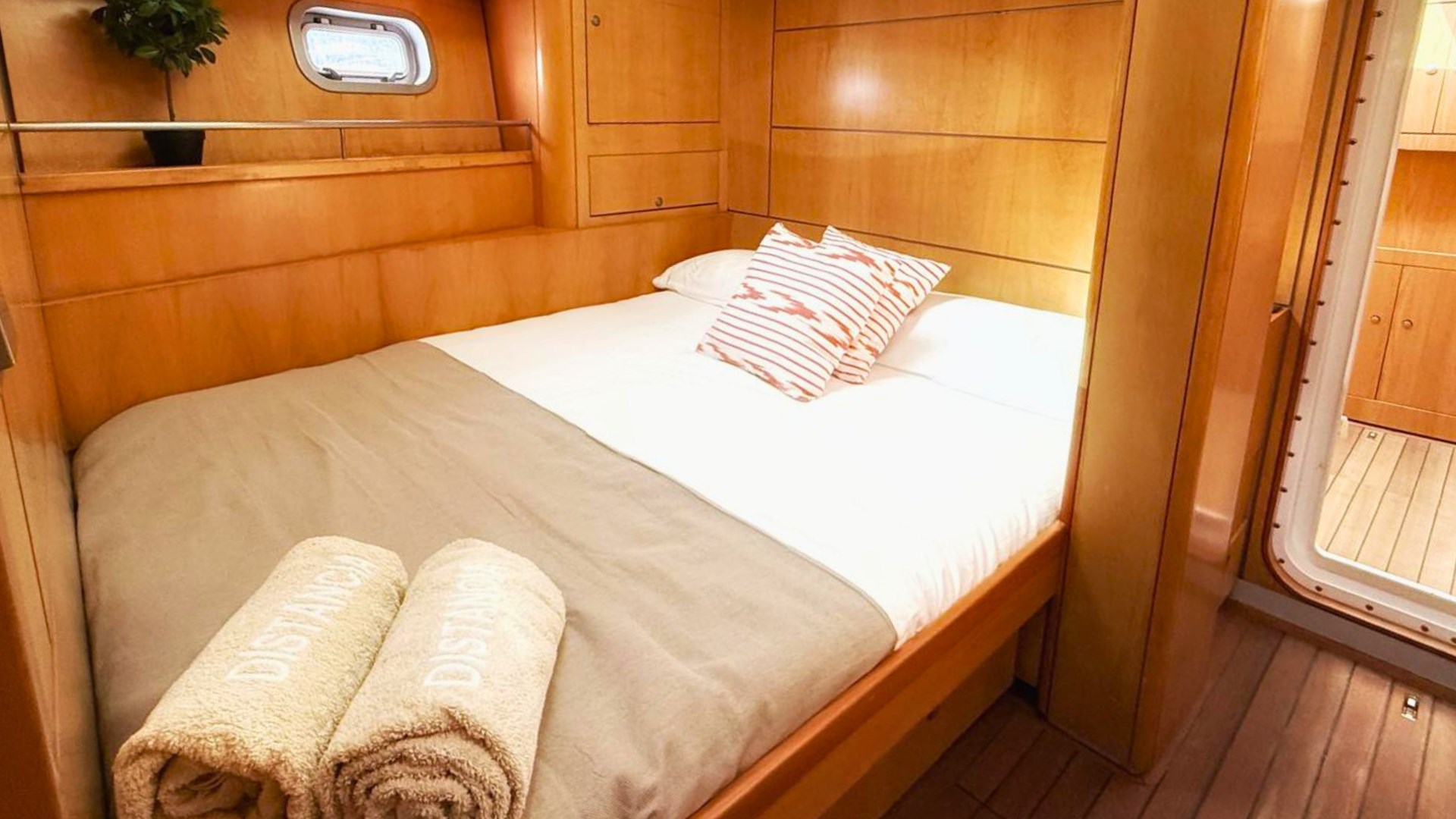 Distancia Innovative Yachts Gmbh Distancia 60