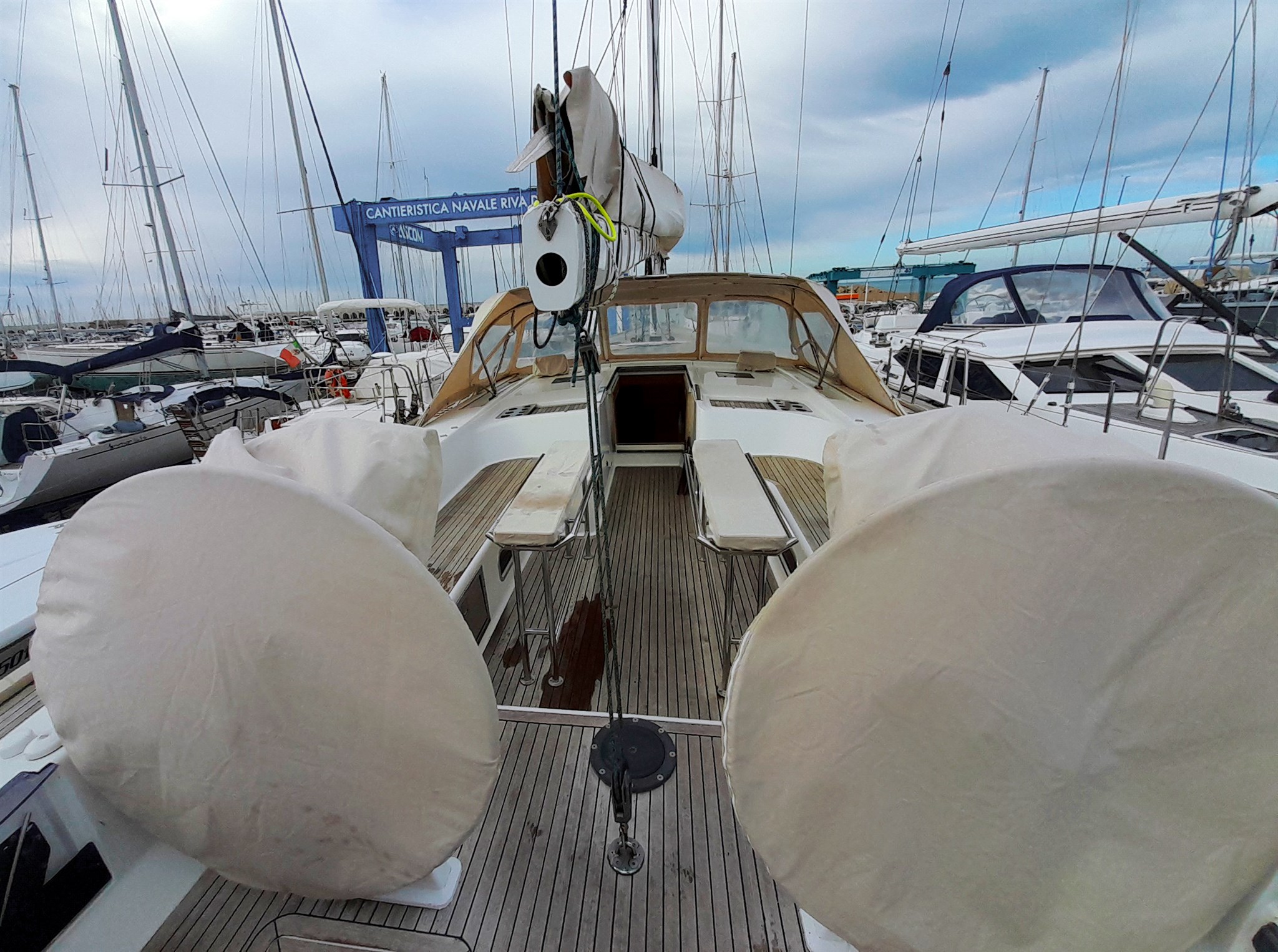 Hanse 630 E