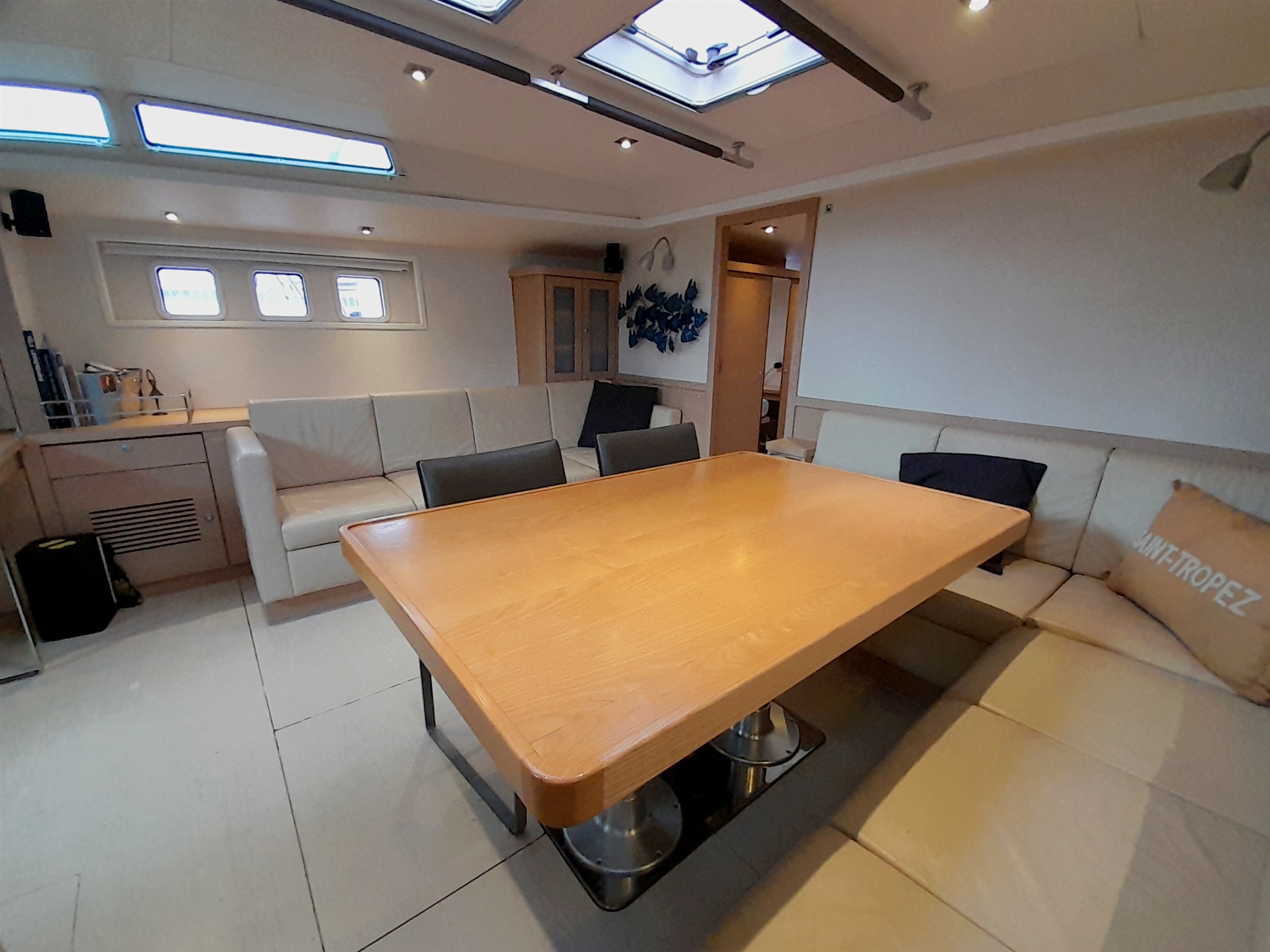 Hanse 630 E