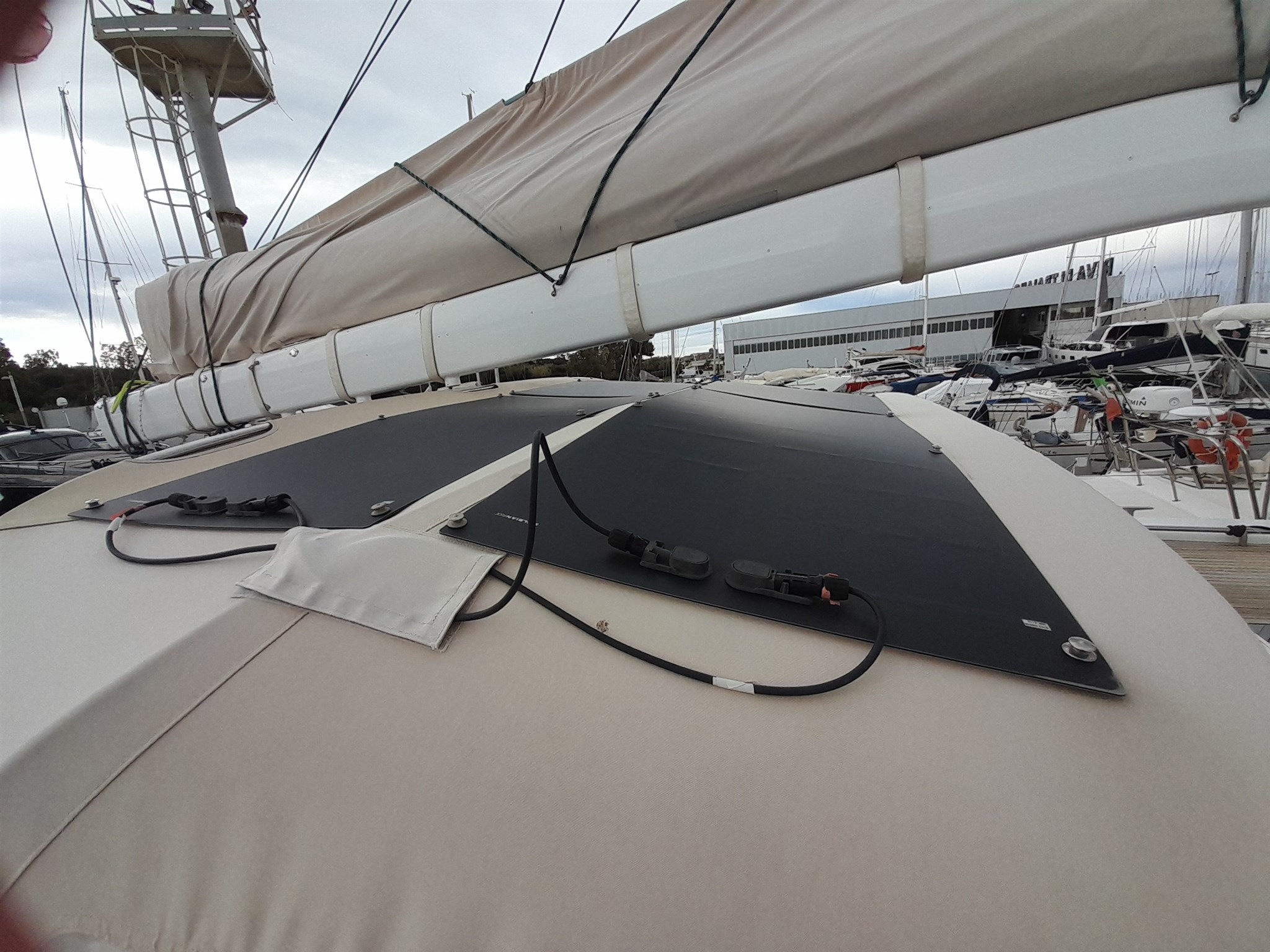 Hanse 630 E