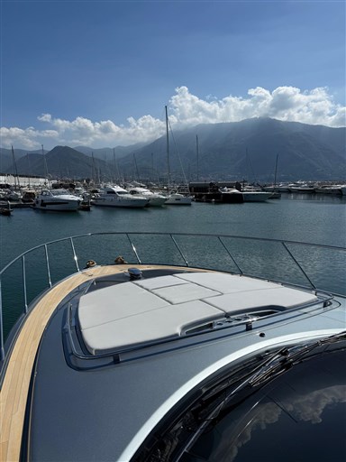 WhatsApp Image 2025-09-15 at 13.58.49 (8).jpeg