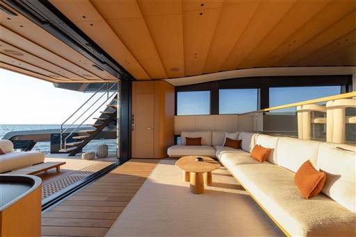 Wally_wallywhy150_Main Deck -0001