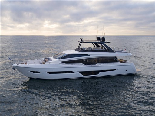 FerrettiYachts_780_Cruising-0011