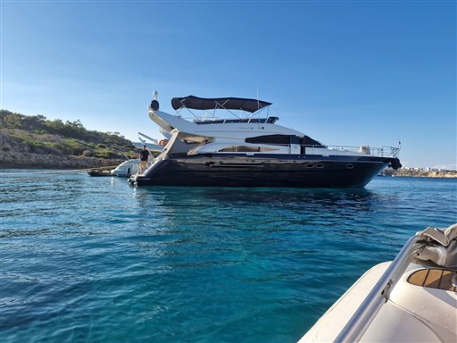 Princess Yachts 61 Fly
