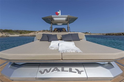 Wally_wallytender48_Outside-0033