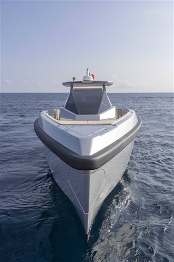 Wally_wallytender48_Outside-0017