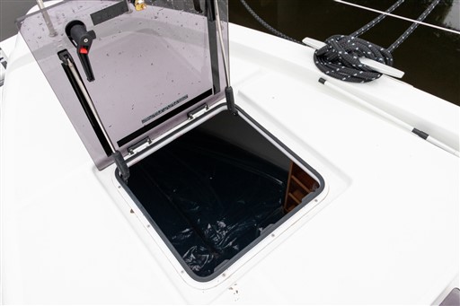 Lagoon 43