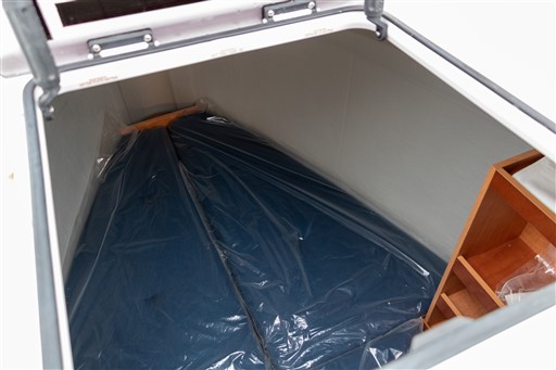 Lagoon 43