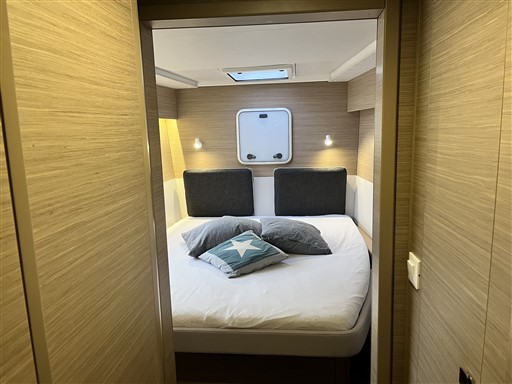 Lagoon 43