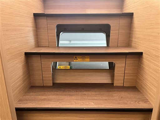 Lagoon 43