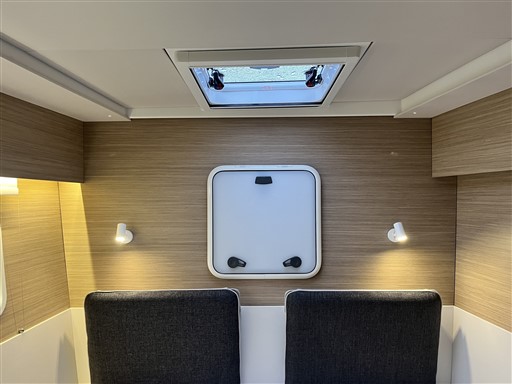 Lagoon 43