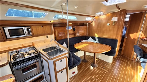 Catalina 42 Mkii