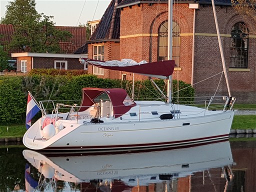 Beneteau Oceanis 311