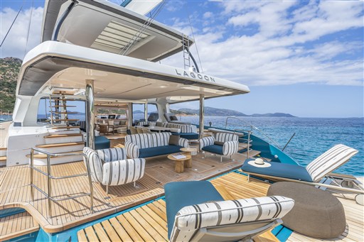 EIGHTY2_IMAGE_INTERIOR (3)