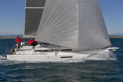Jeanneau_Sun_Odyssey_380_37.JPG