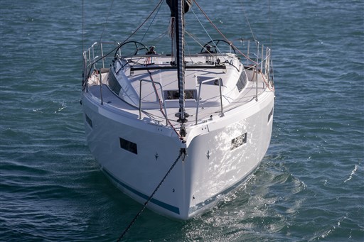 Jeanneau_Sun_Odyssey_380_40.JPG