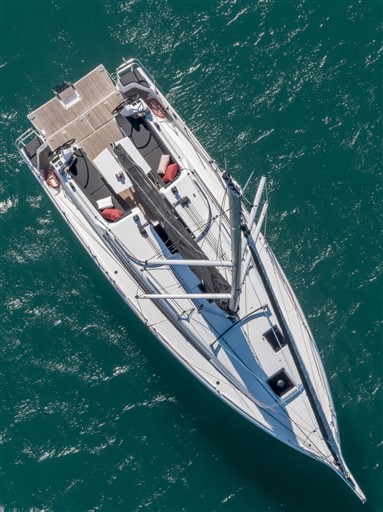 Jeanneau_Sun_Odyssey_380_35.JPG