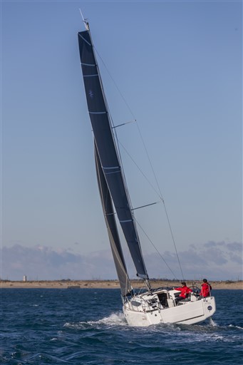 Jeanneau_Sun_Odyssey_380_15.JPG