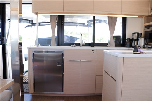 Lagoon 46