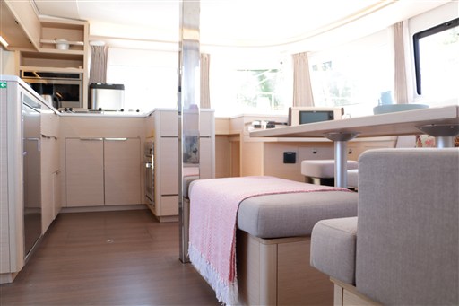 Lagoon 46