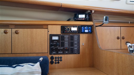 (37) Jeanneau Sun Odyssey (2001)