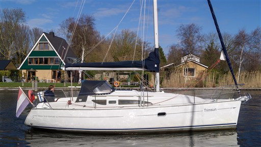 (30) Jeanneau Sun Odyysey 32 (2001)